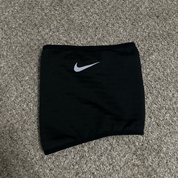 Nike Other - Nike Neckwarmer